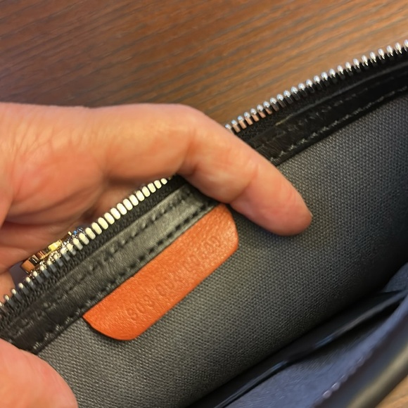 Shinola Detroit Black Leather Slim Crossbody - Picture 11 of 12